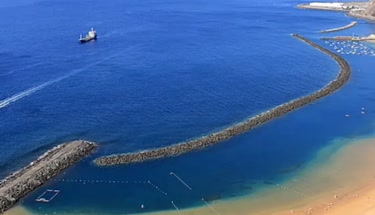 Guide to Tenerife Package Holidays: Costs, Experiences, and Choices for Seniors