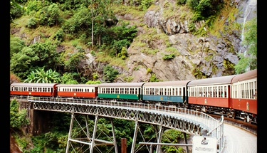 Brisbane to Cairns Train Tour Packages