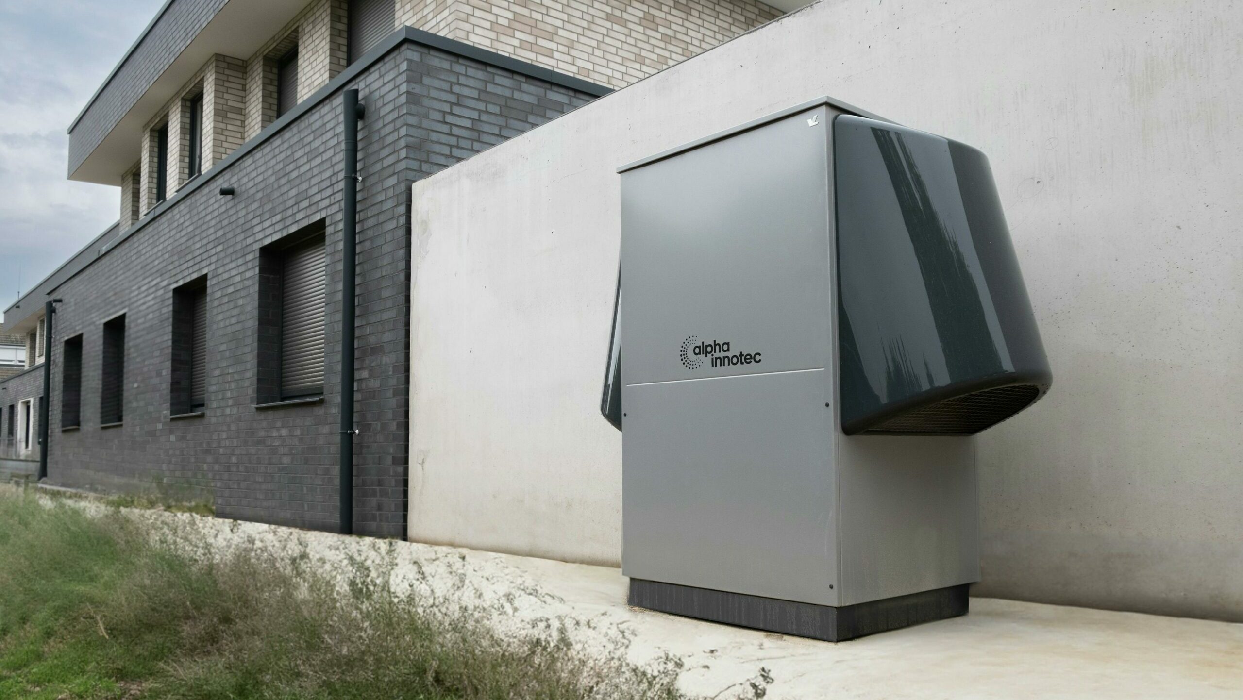 Heat Pumps at −10°F: Where the Brochure Stops and Physics Takes Over