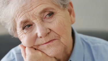 Recognizing and Addressing Depression in Seniors